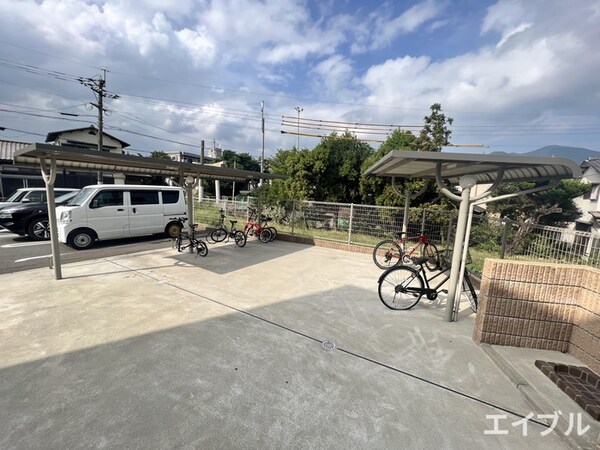 駐輪場