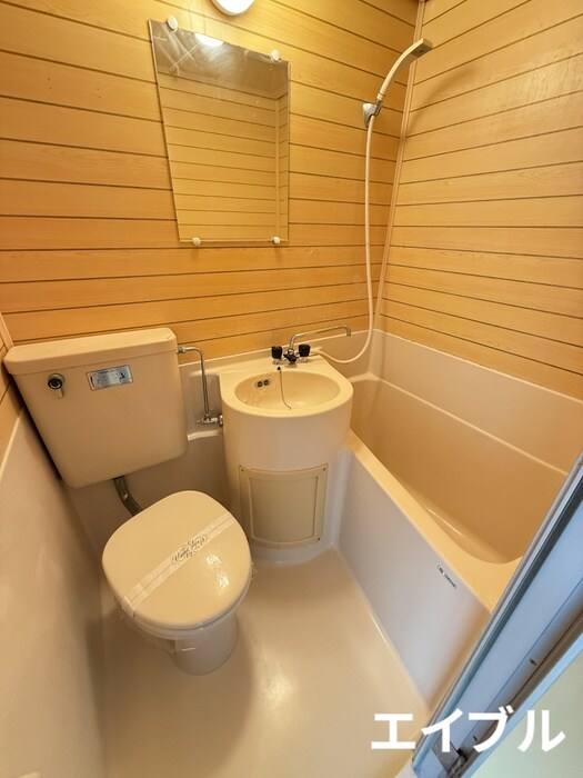 物件内観写真6　(バス／シャワールーム等)