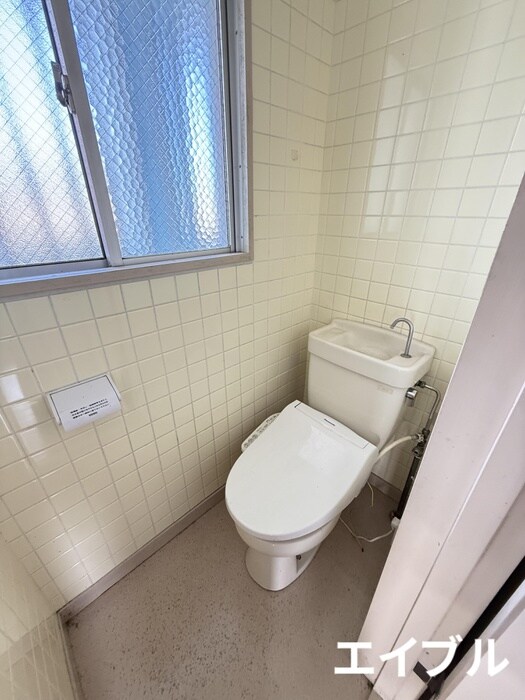 物件内観写真6　(トイレ)