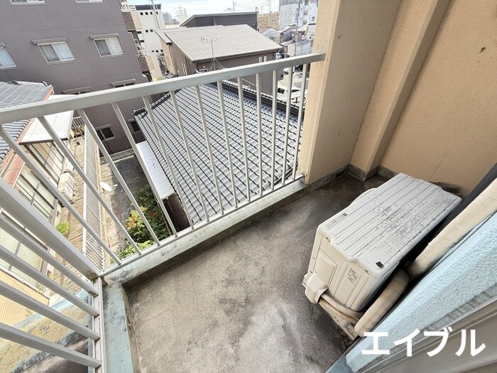 物件内観写真9　(ベランダ・バルコニー)
