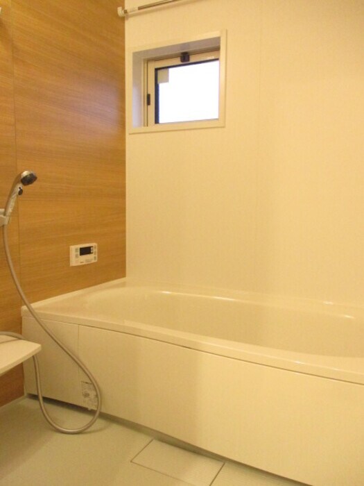 物件内観写真9　(バス／シャワールーム等)