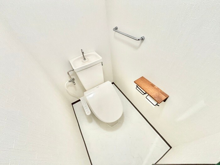 物件内観写真9　(トイレ)