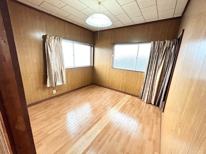 物件内観写真13　(居室)