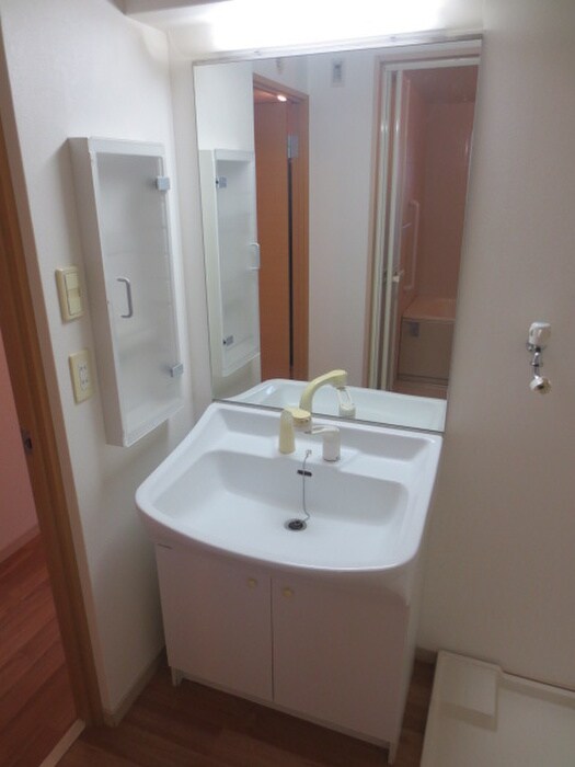 物件内観写真12　(洗面)