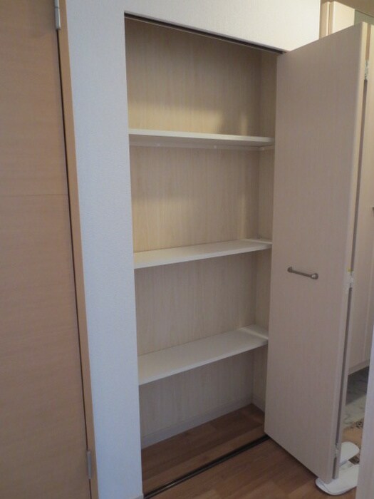 物件内観写真19　(収納)