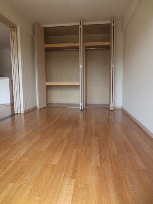 物件内観写真22　(居室)