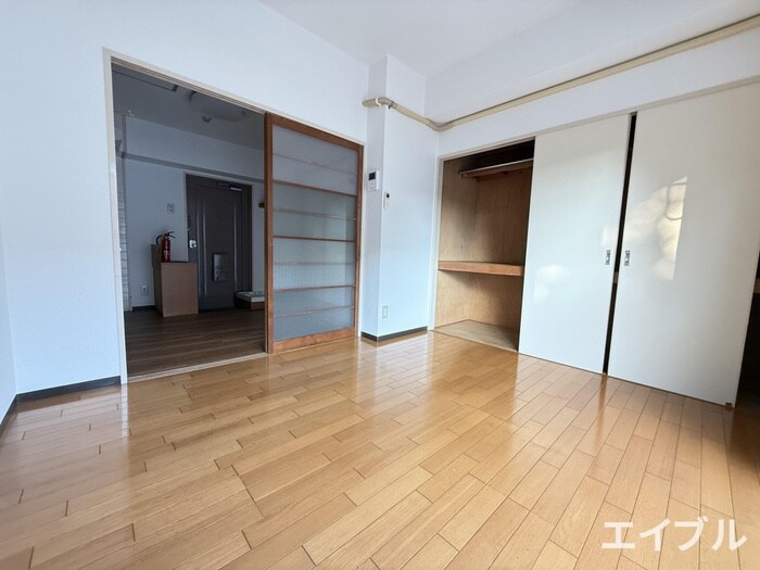 物件内観写真7　(居室)