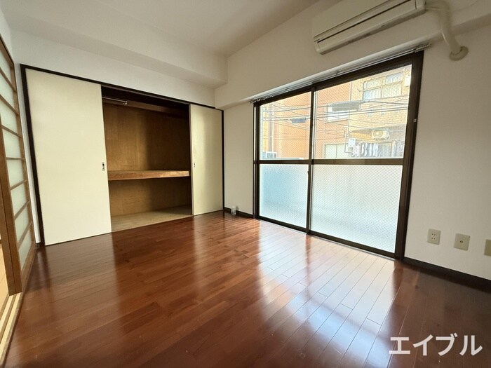 物件内観写真7　(居室)