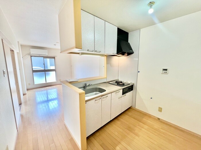 物件内観写真8　(キッチン)