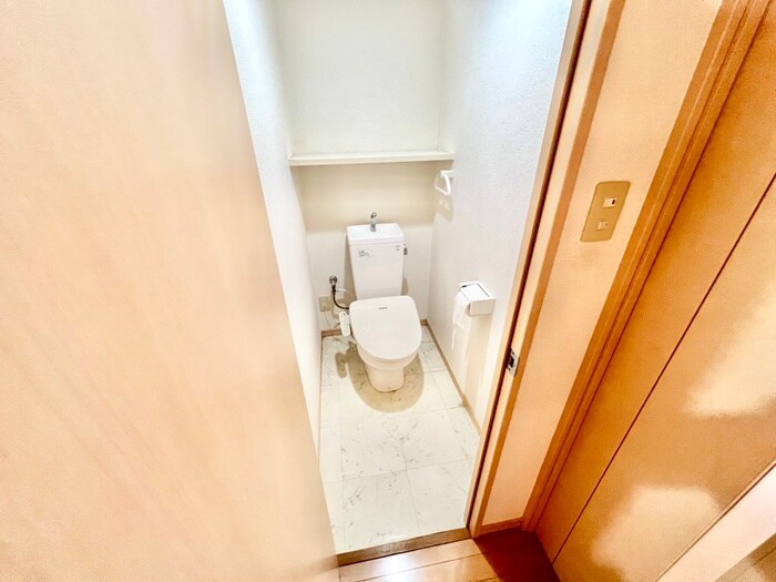 物件内観写真10　(トイレ)