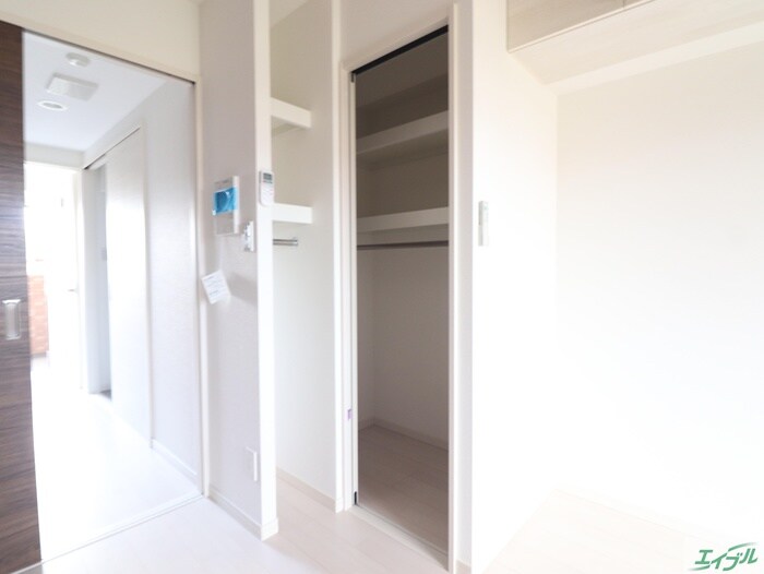 物件内観写真17　(内観写真)