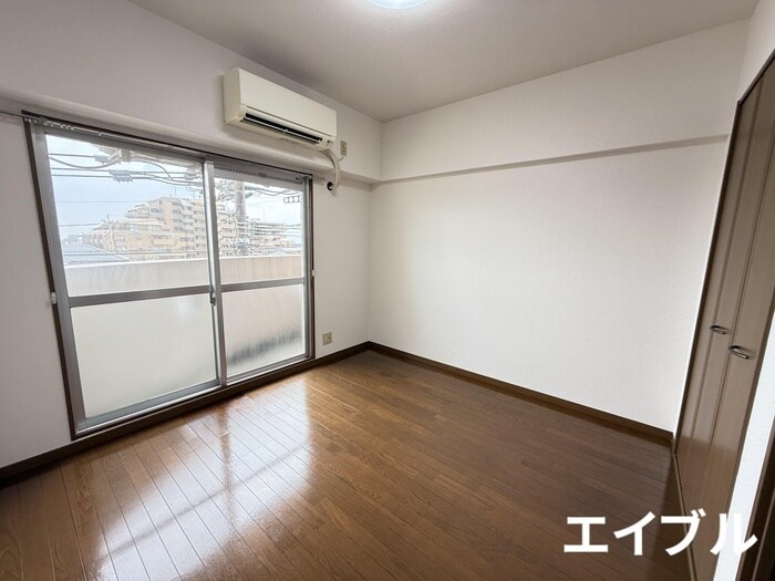 物件内観写真6　(居室)