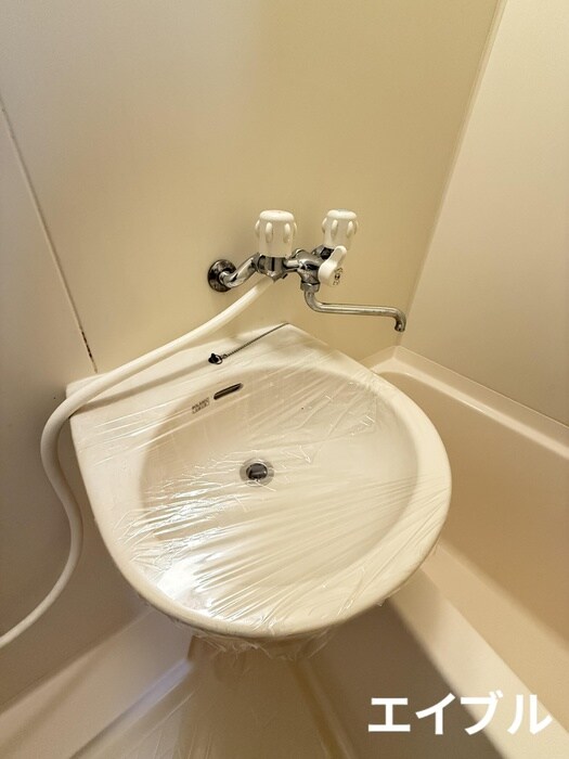 物件内観写真10　(洗面)