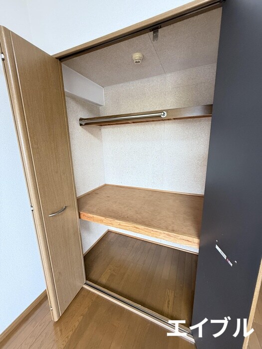 物件内観写真17　(収納)