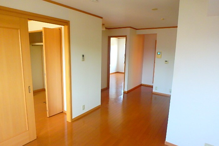 物件内観写真6　(居室)