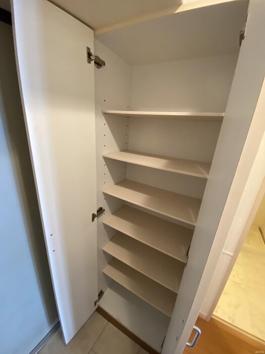 物件内観写真19　(靴箱)