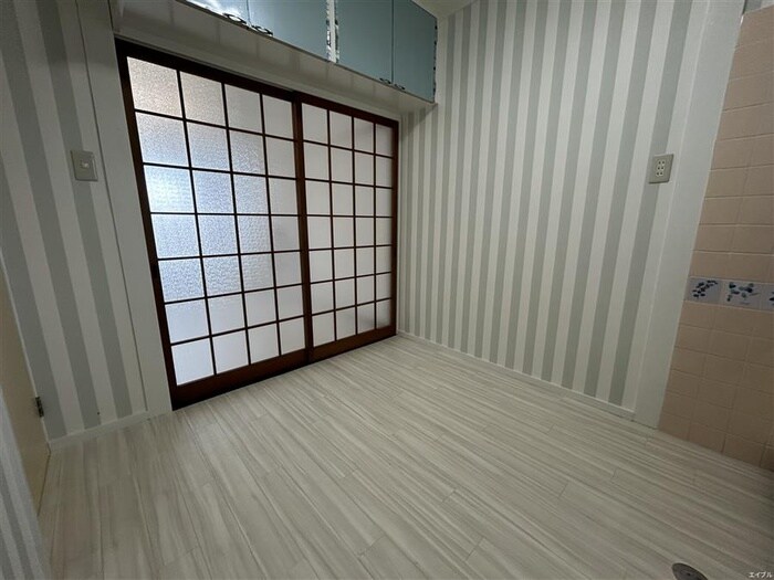 物件内観写真11　(居室)