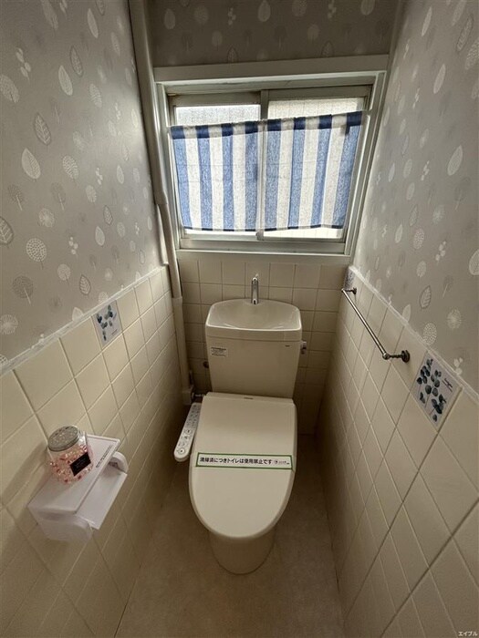 物件内観写真14　(トイレ)