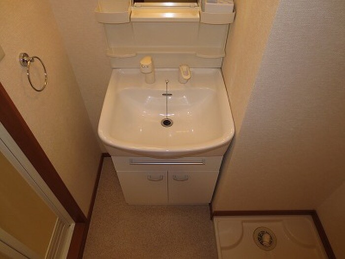 物件内観写真5　(洗面)