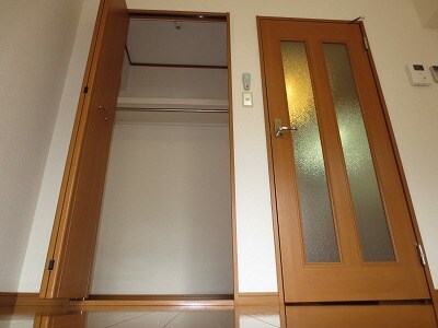 物件内観写真12　(収納)