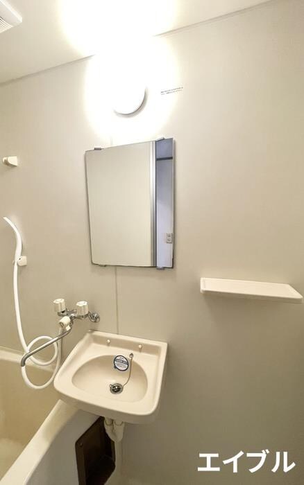 物件内観写真11　(洗面)