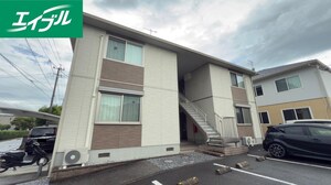 クウジィーコート　Ｃ棟外観写真