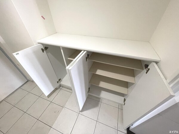 靴箱