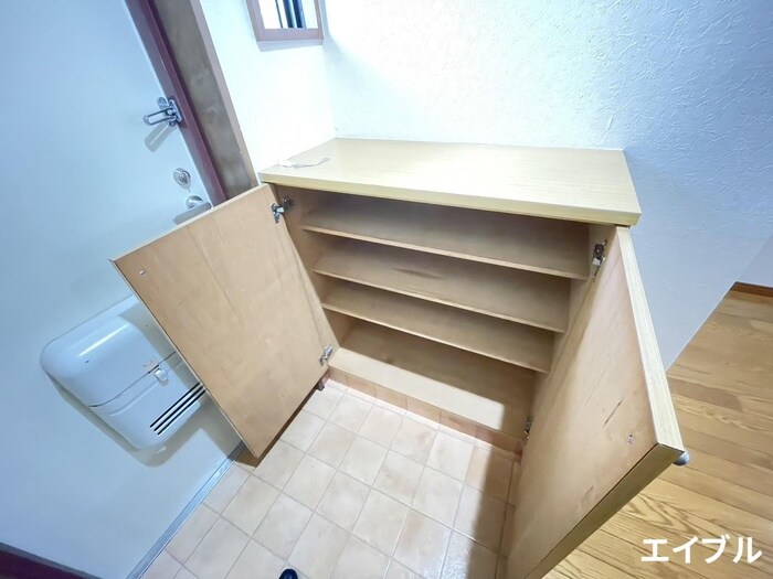 物件内観写真15　(靴箱)