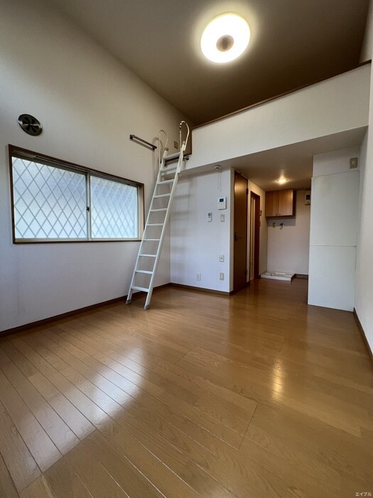 物件内観写真10　(居室)