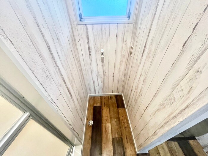 物件内観写真8　(洗濯機置場)