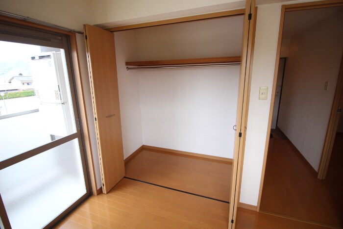 物件内観写真13　(収納)