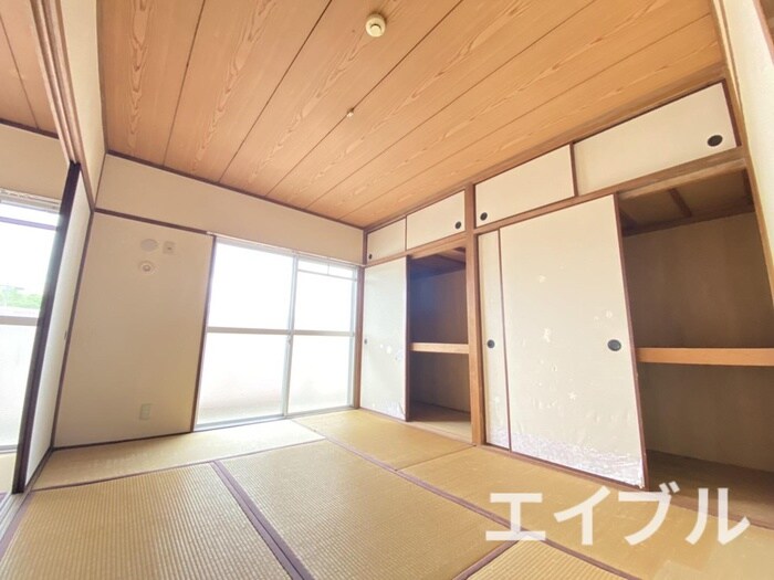 物件内観写真7　(居室)