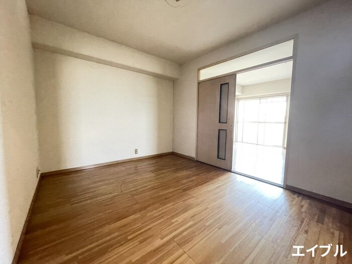 物件内観写真13　(居室)