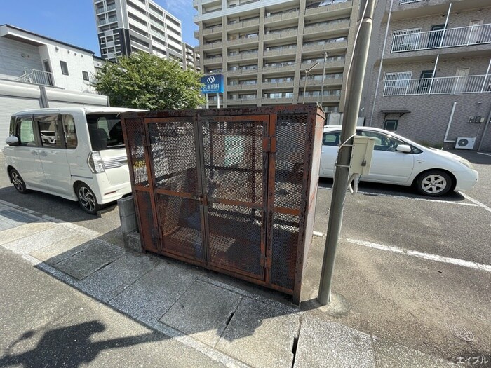 物件外観写真2　(建物設備)