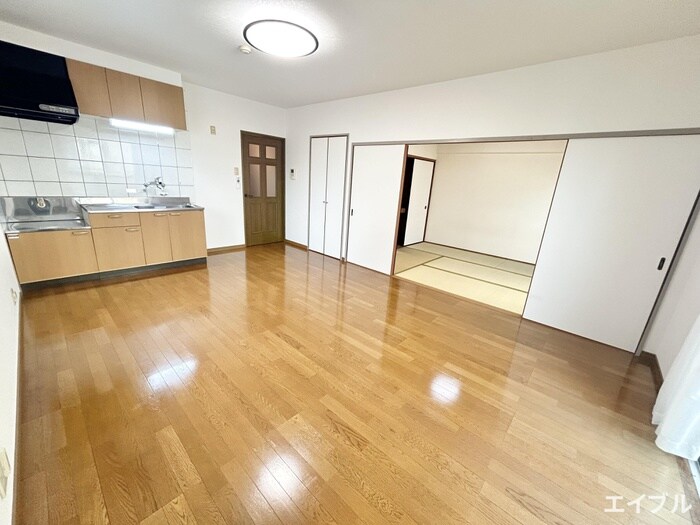 物件内観写真6　(居室)