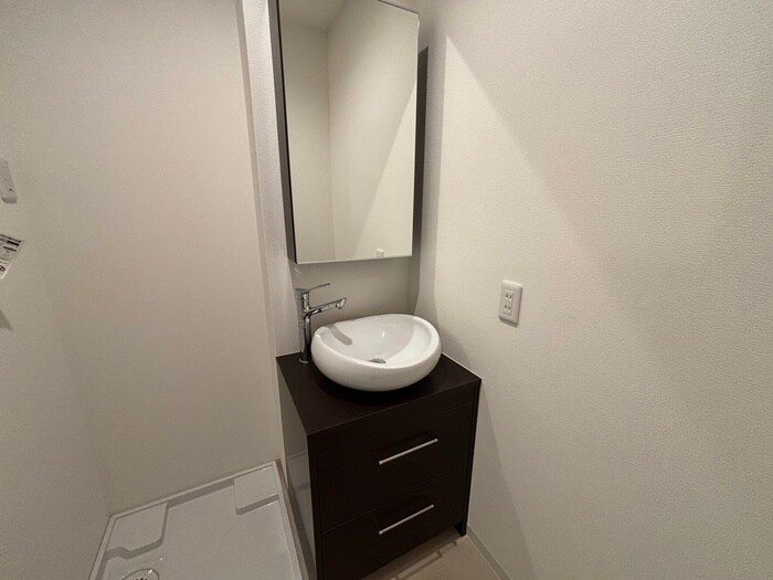 物件内観写真12　(洗面)