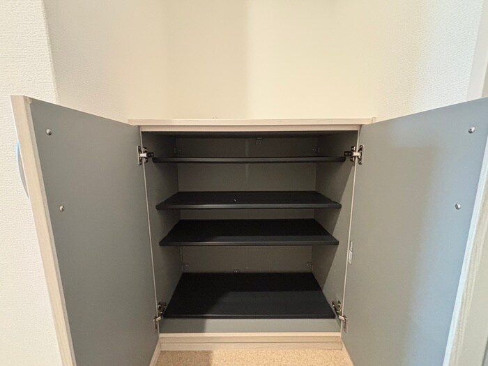 物件内観写真18　(靴箱)