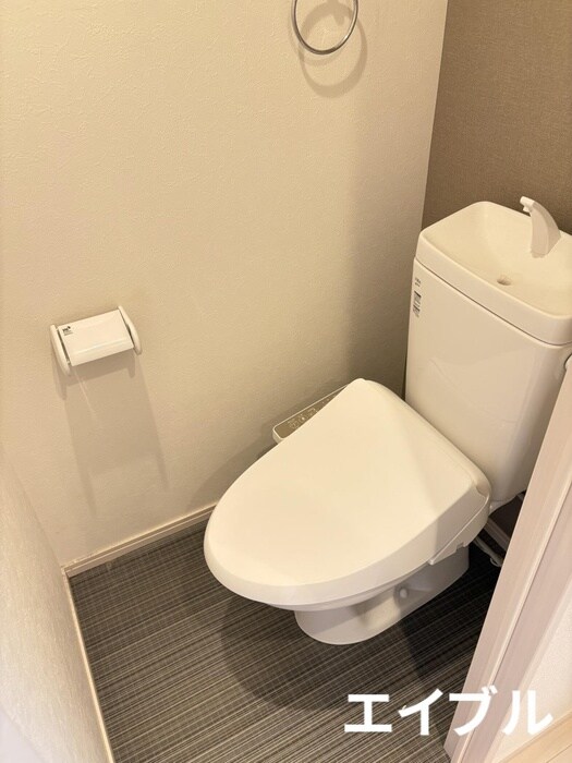 物件内観写真10　(トイレ)