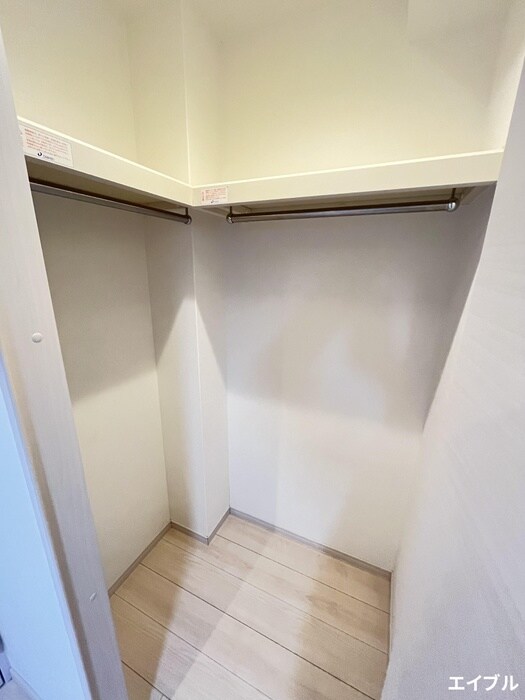 物件内観写真12　(収納)