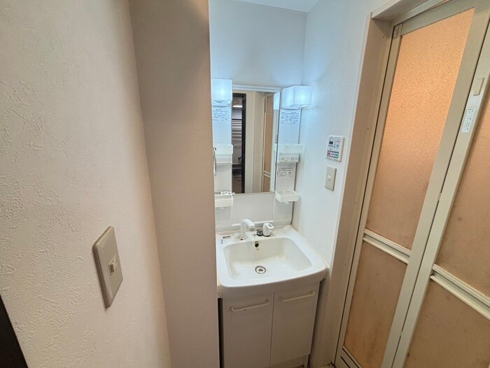 物件内観写真10　(洗面)