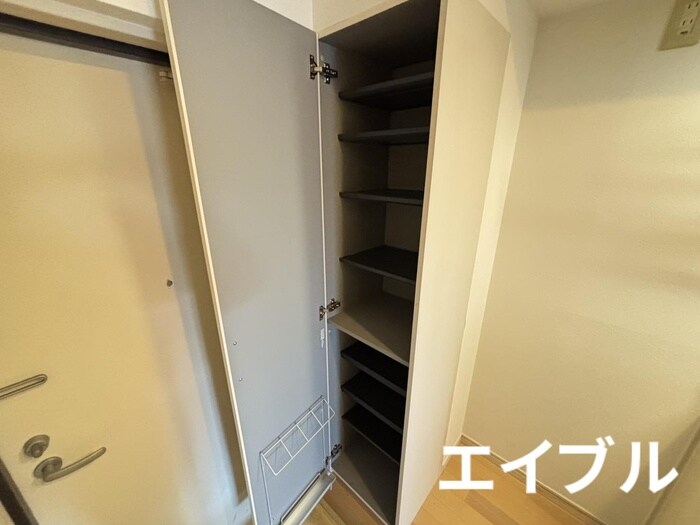 物件内観写真17　(靴箱)