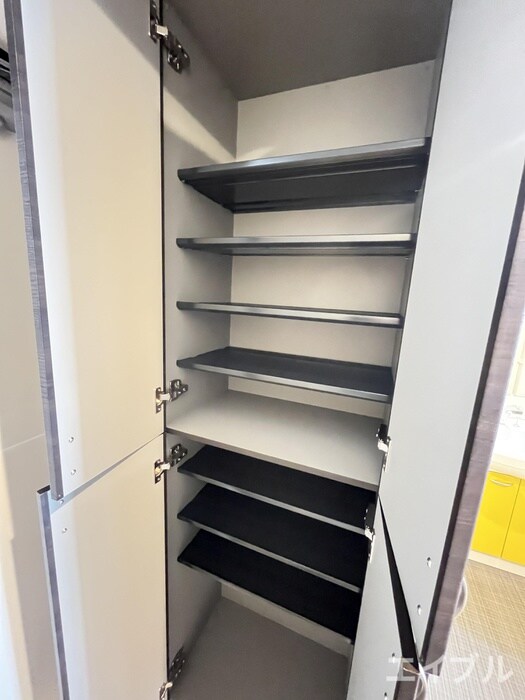 物件内観写真12　(靴箱)