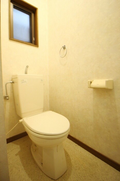 物件内観写真16　(トイレ)