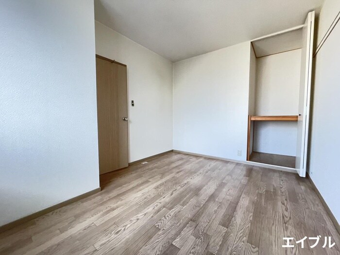 物件内観写真12　(居室)