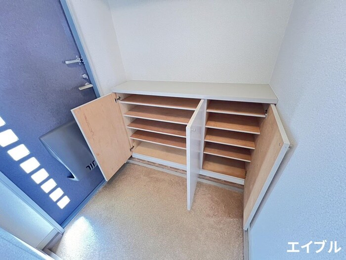 物件内観写真17　(靴箱)