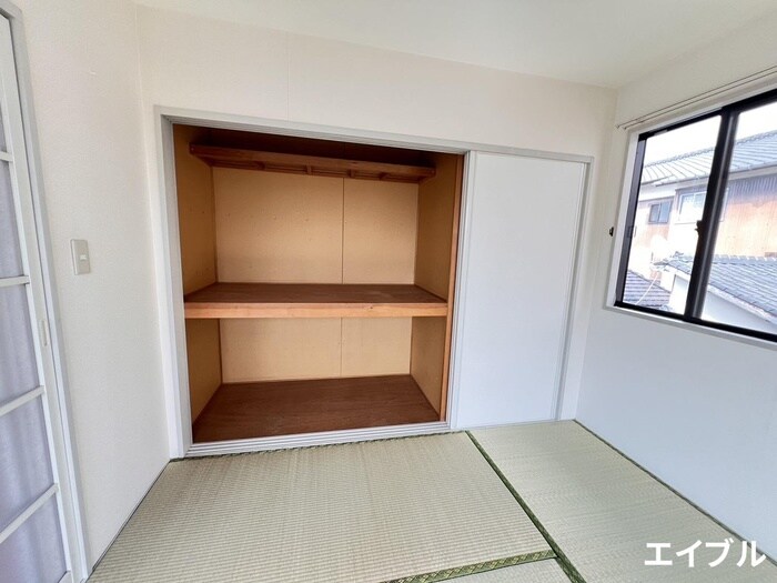 物件内観写真22　(収納)