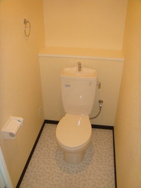 物件内観写真13　(トイレ)