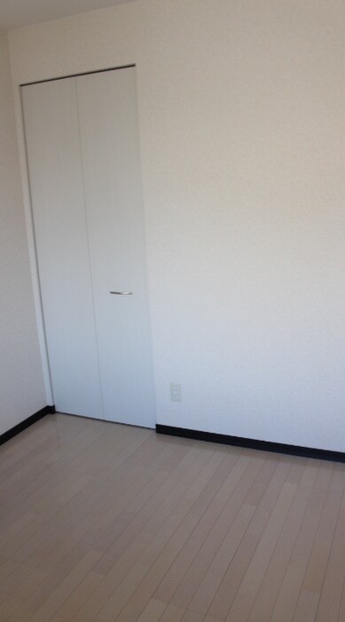 物件内観写真22　(居室)