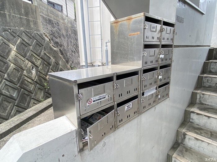 物件外観写真6　(建物設備)