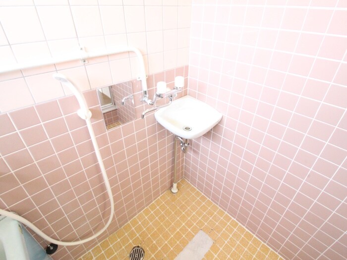 物件内観写真7　(洗面)